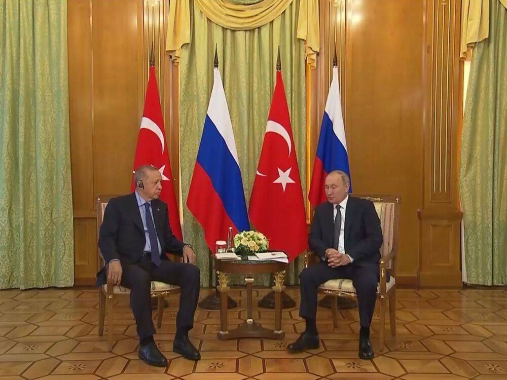 Тема сотрудничества РФ с турецким производителем Bayraktar оказалась вне повестки четырехчасовых переговоров Путина с Эрдоганом