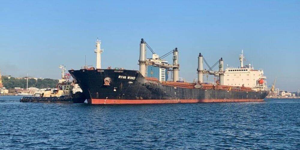 Из портов Одессы и Черноморска вышли еще четыре корабля с украинским продовольствием — Мининфраструктуры
