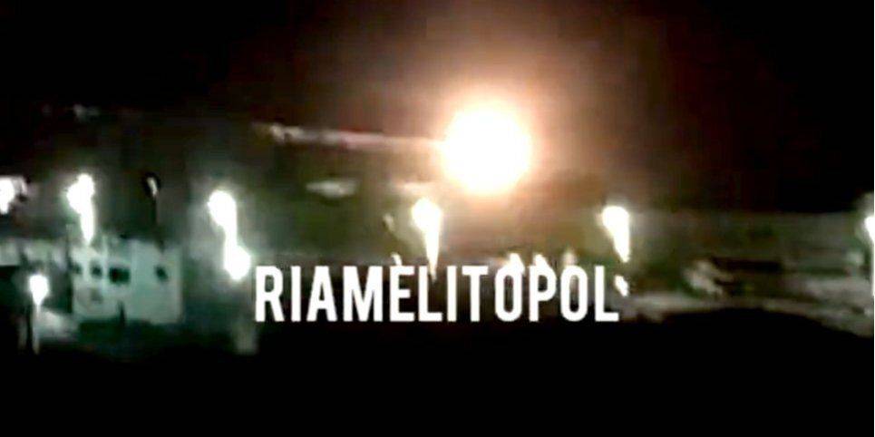 Появилось видео ночного прилета по оккупантам в Мелитополе