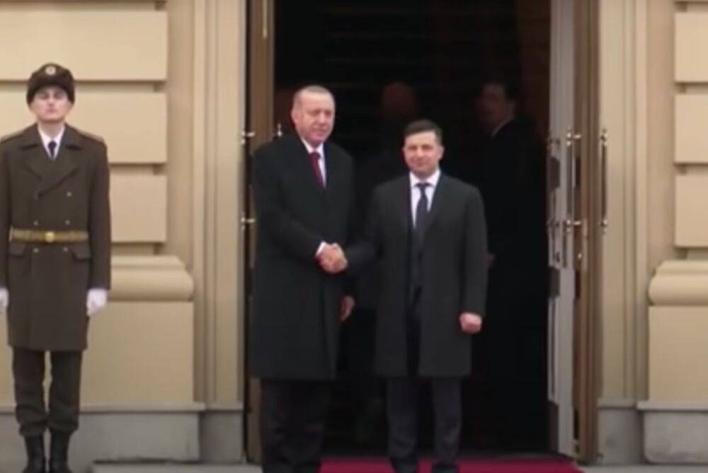 Украина и Турция утвердили важное соглашение по "Байрактарам": о схожем просил путин у Эрдогана