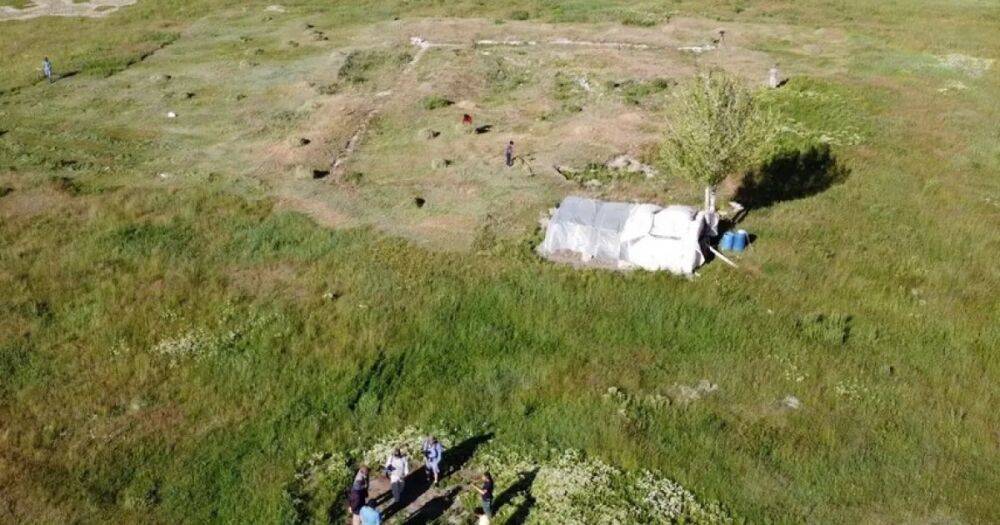 Руины со свастикой. Ученые обнаружили дворец кровожадного внука Чингисхана