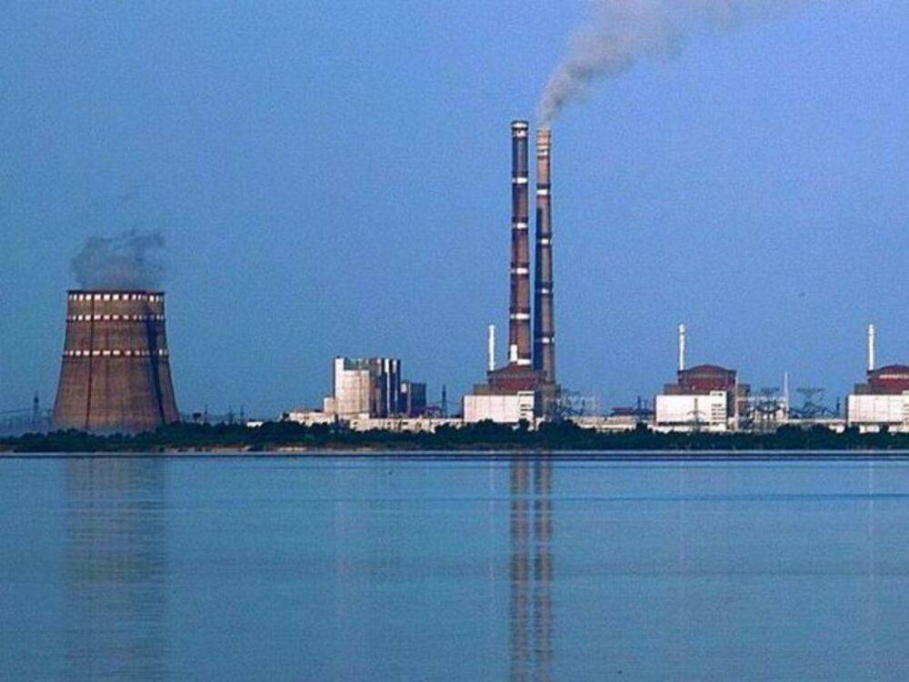 Миссия МАГАТЭ под обстрелом выдвинулась на Запорожскую АЭС (фото)