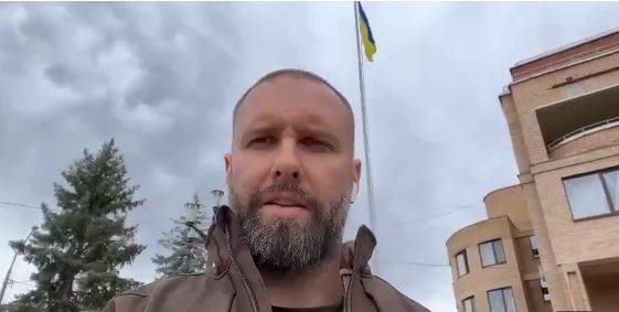 Над Балаклеей подняли украинский флаг (ФОТО)