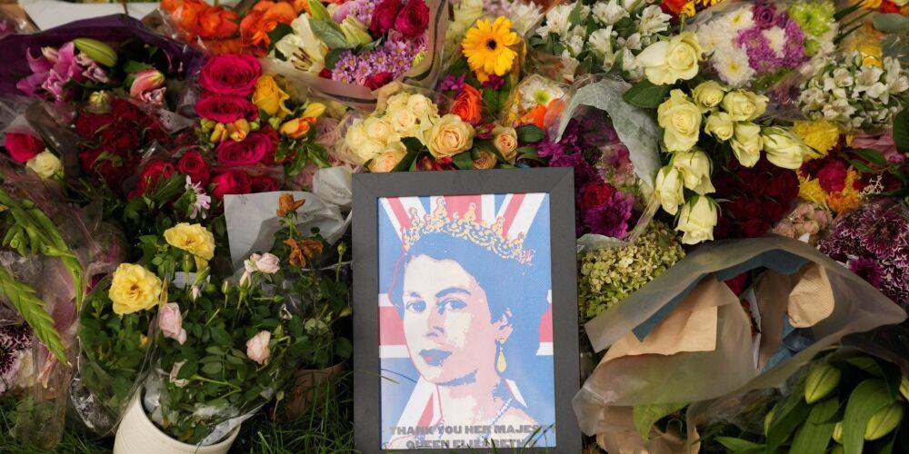 Выходной день в Британии. Ожидается, что похороны королевы Елизаветы II пройдут 19 сентября — The Guardian