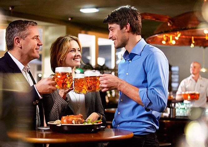 В Чехии подсчитали, сколько пива выпили туристы в 2016 году