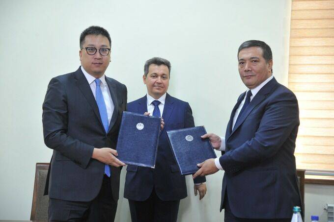 Huawei и UZTELECOM расширяют сотрудничество по развитию ИКТ-инфраструктуры
