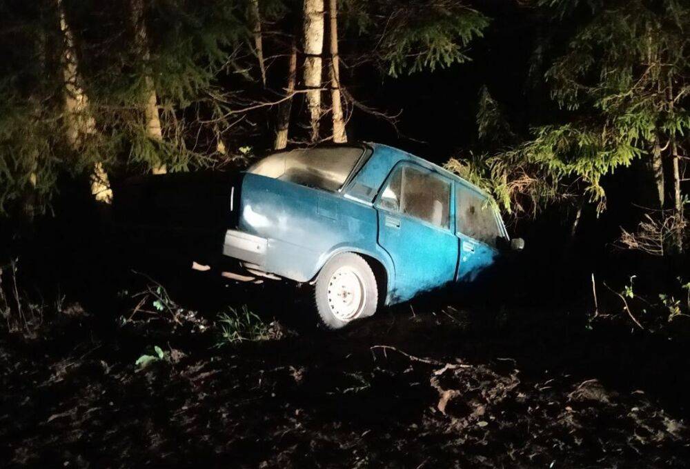 14-летний водитель попал в больницу после ночного ДТП в Тверской области