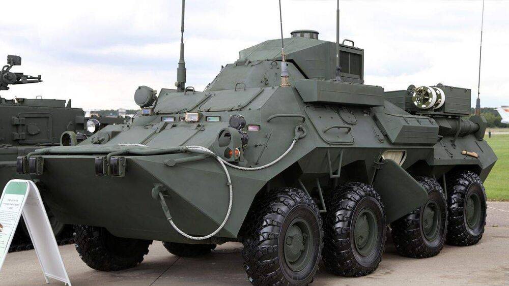 Украинские военные захватили российскую командно-штабную машину