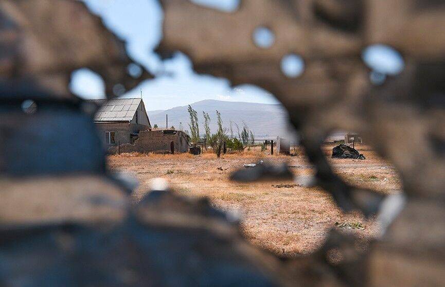 В Азербайджане заявили о гибели 79 военных в ходе столкновений на границе с Арменией