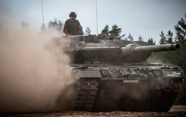 У Німеччині пропонують створити танковий консорціум з 12 країнами для передачі Україні Leopard 2