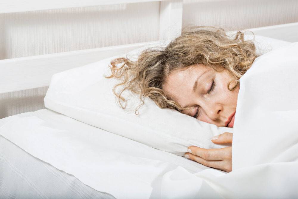 7-часовой сон поможет избежать депрессии – психологи