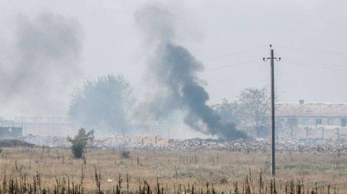 Оккупанты посчитали ущерб от взрывов на военных объектах в Крыму