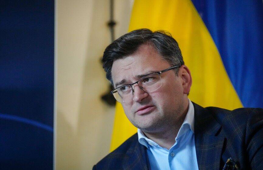 Кулеба заявил, что Украина не перестанет просить оружие у Запада до тех пор, пока не завершится конфликт