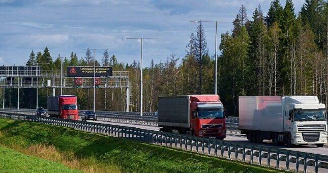 В Казахстане начали задерживать российские грузовики с товарами из ЕС