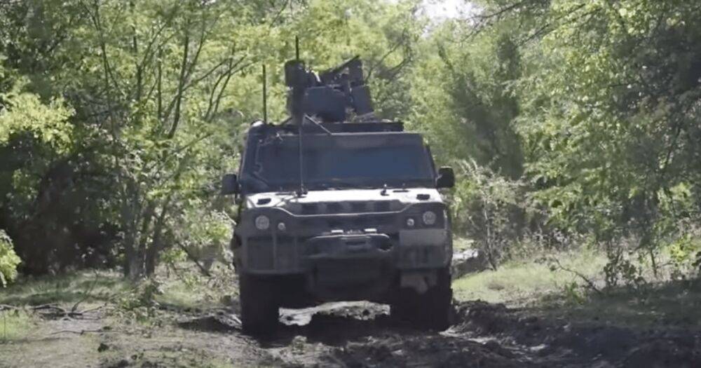 Итальянские броневики на службе ВСУ: как Iveco помогают украинским десантникам (видео)