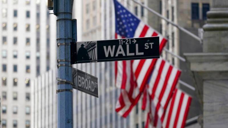 В США оштрафовали 16 крупных банков и финкомпаний с Уолл-стрит на $1,8 миллиарда