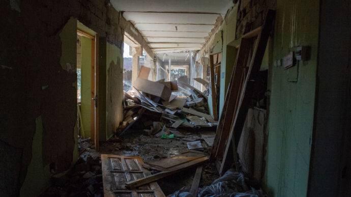 Вражеские обстрелы в Харьковской области: 6 раненых, 16-летняя девушка в тяжелом состоянии
