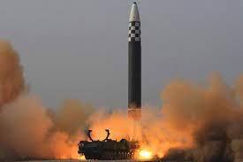 КНДР провела новый запуск баллистической ракеты перед визитом на полуостров вице-президента США