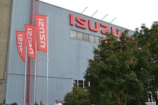 Isuzu опровергла прекращение производства в России