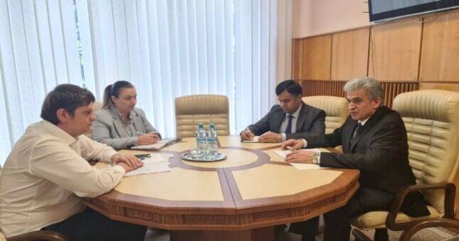 Посол Таджикистана провёл встречи с вице-премьер-министром и Госсекретарём МИД и европейской интеграции Молдовы