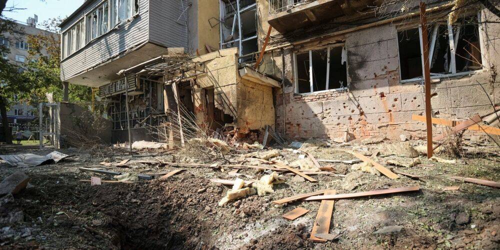 Пятеро пострадавших. Оккупанты в течение суток интенсивно обстреливали мирное население Харьковской области, повреждены дома — ОВА