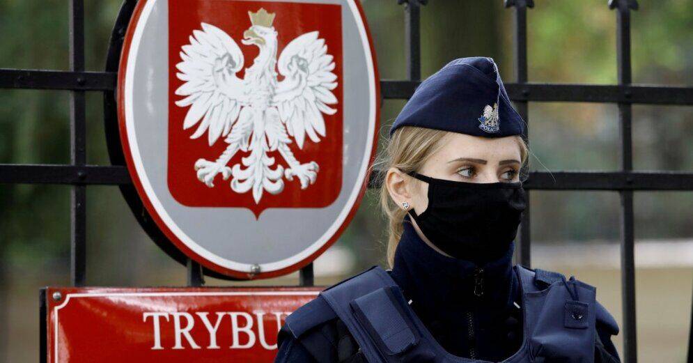 Польша не дает россиянам ВНЖ, считая их "угрозой безопасности"