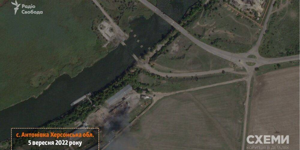 Спутник показал разбитые Дарьевский мост и понтонную переправу россиян в Херсонской области — фото