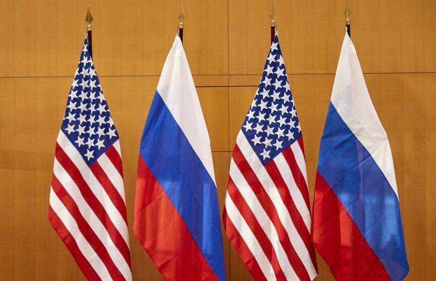 Экс-глава Пентагона рассказал, из-за чего происходит разрушение отношений России и США