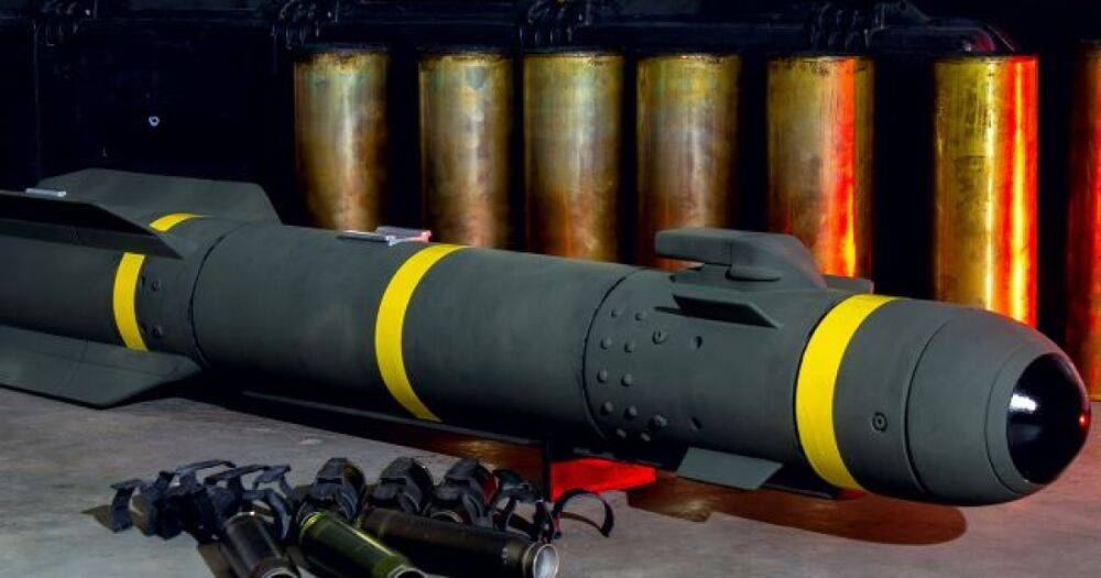 Норвегия отправит Украине приборы ночного видения и ракеты Hellfire