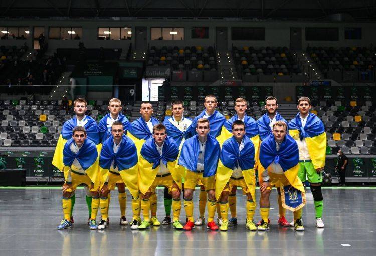 Сборная Украины U-19 по футзалу уступила Португалии в полуфинале Евро-2022