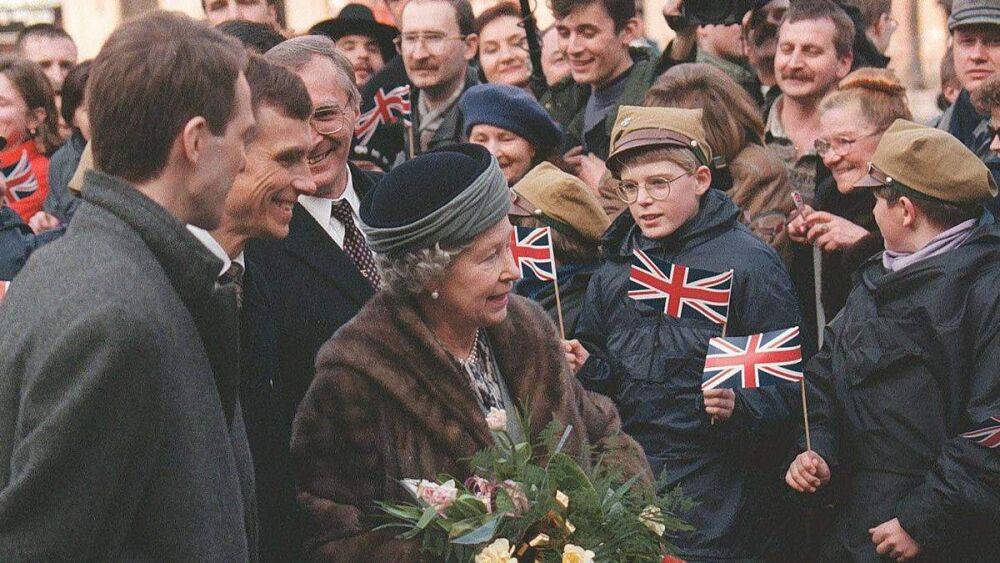 Елизавета II за всю историю правления только раз посетила Польшу: снимки визита в 1996 году