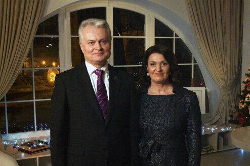 Новогоднее поздравление Президента Литовской Республики Гитанаса Науседы и госпожи Дианы Науседене
