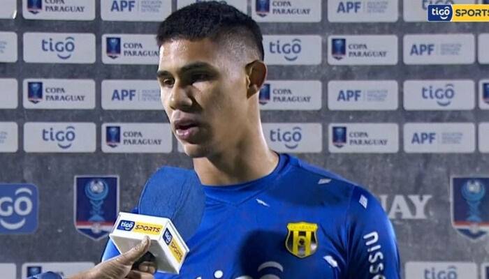 Милан подпишет 24-летнего колумбийского вратаря Васкеса