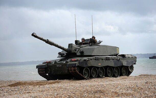 Британия решила дать свои танки Украине - СМИ