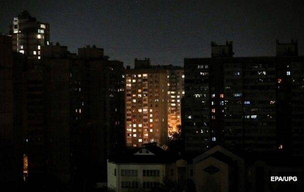 Стало известно, почему в Киеве начали отключать свет ночью