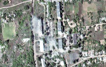 Тысячи воронок от снарядов: появились новые фото из Бахмута и Соледара