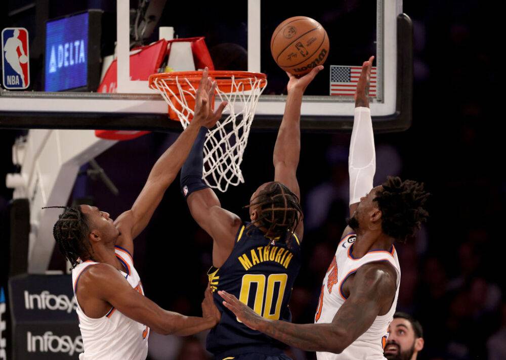 Нью-Йорк обыграл Индиану, Сакраменто разбил Хьюстон в очередной игровой день НБА