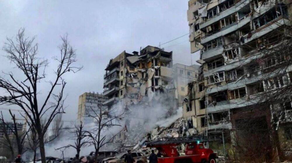Попадание в многоэтажку Днепра: 18 раненых, среди них – дети