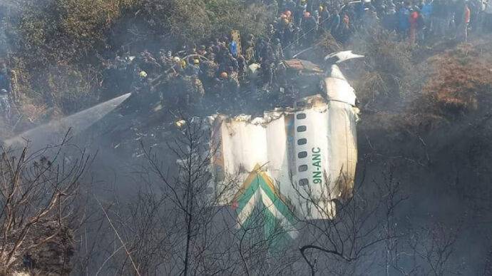 В Непале разбился пассажирский самолет, 72 человека считаются погибшими