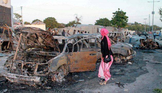 Теракт в Сомали: один погибший, 12 раненых