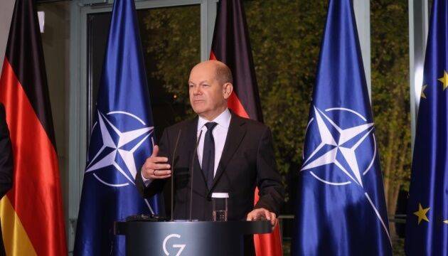 Шольц представил нового министра обороны ФРГ