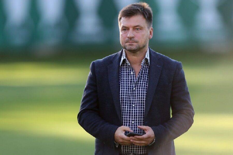 Корнеев считает, что нет никаких шансов, что до лета Баринов уйдет из "Локомотива"