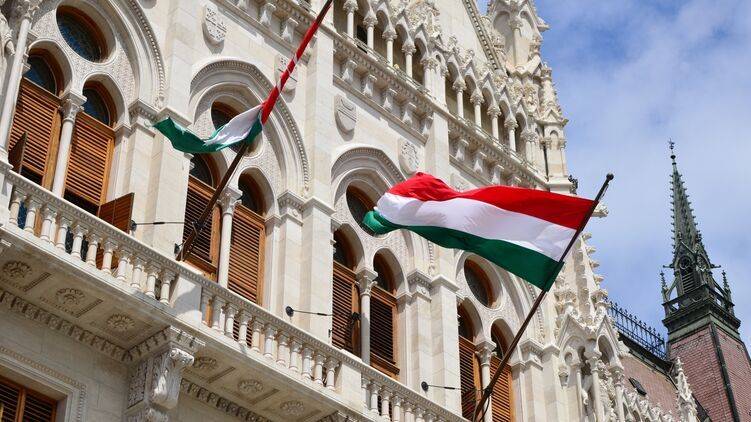 Венгрия заблокировала военную помощь Евросоюза Украине почти на 500 миллионов евро