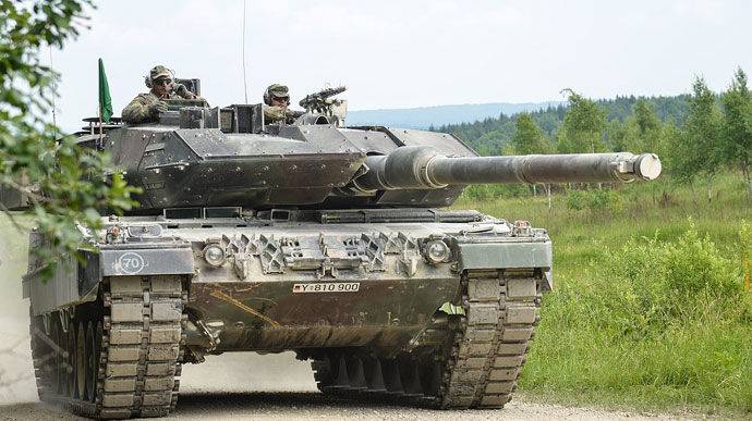 Leopard 2 не вошли в рекордный пакет помощи от Финляндии, решение будет отдельно – Минобороны