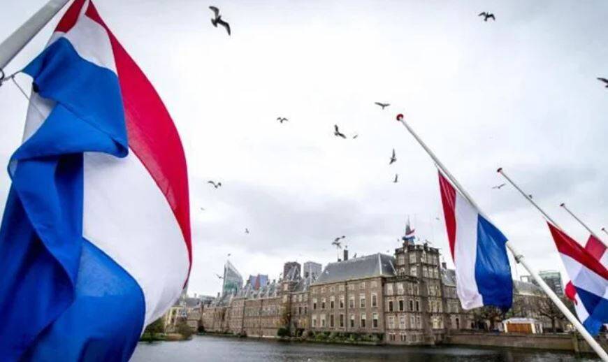 В Нидерландах запрет на дискриминацию по сексуальной ориентации закрепили в конституции