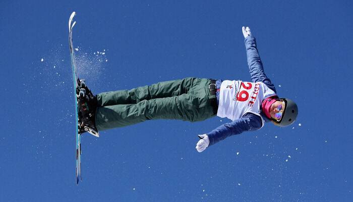 Новосад и Котовский выиграли медали на Кубке мира по лыжной акробатике