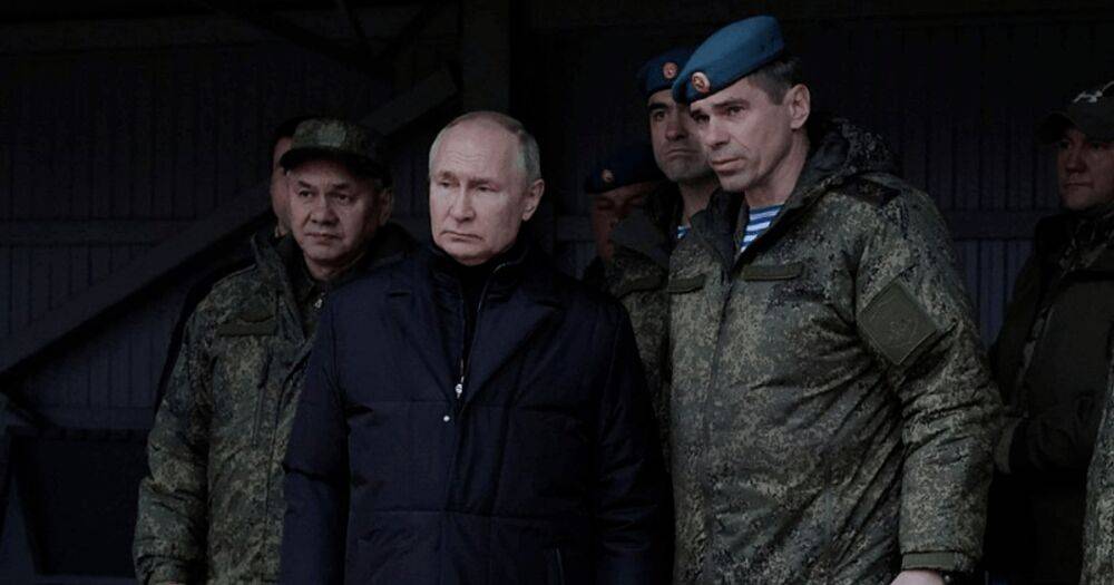 Падет ли режим Путина? Публичная политика при российской диктатуре военного времени