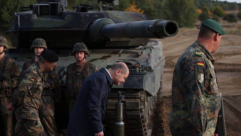 Германия отправляет "Леопарды" в Украину