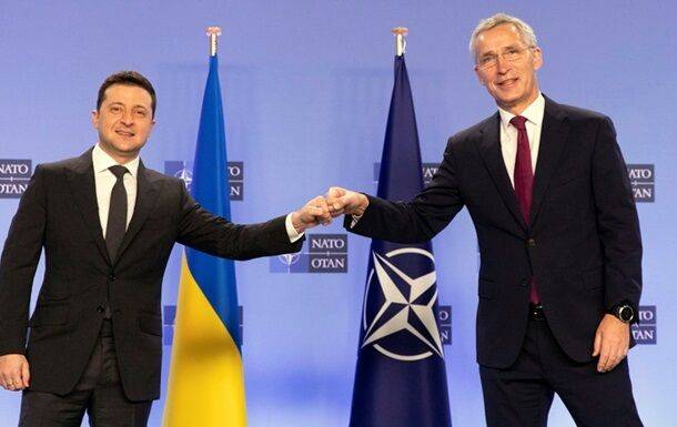 Зеленский и генсек НАТО обсудили танковую коалицию