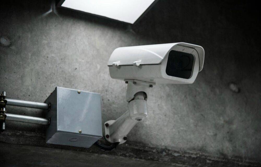 В Ржеве осужденный выключил камеру видеонаблюдения в штрафном изоляторе и заработал штраф